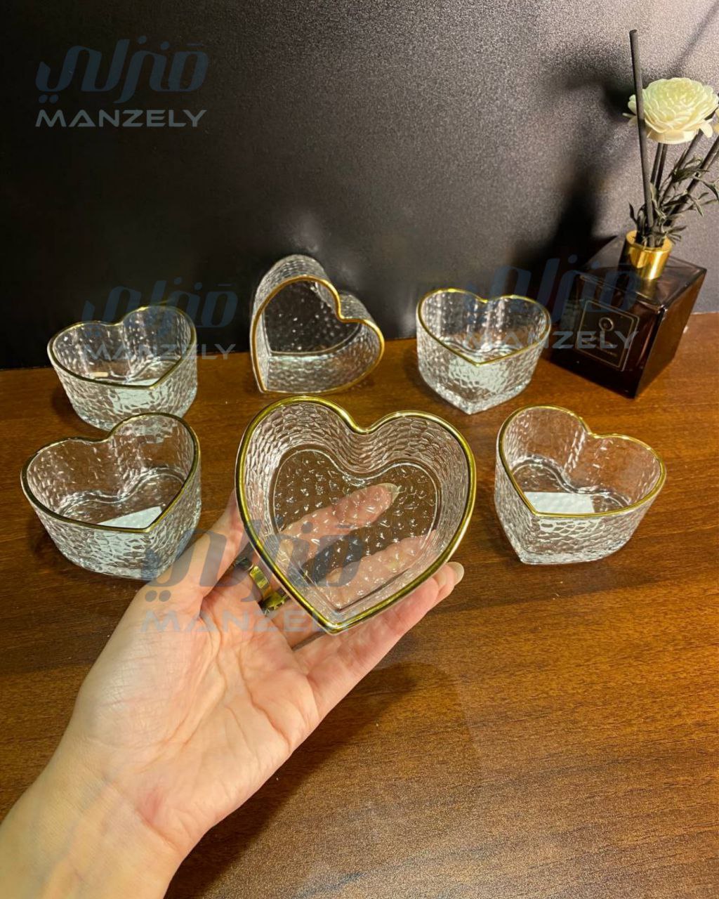 طقم بولات قلوب حجري