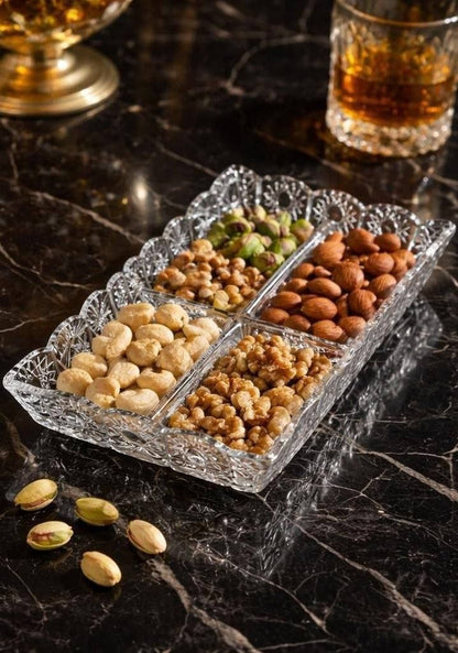 طبق تسالي زجاج مزخرف مقسم 4عين