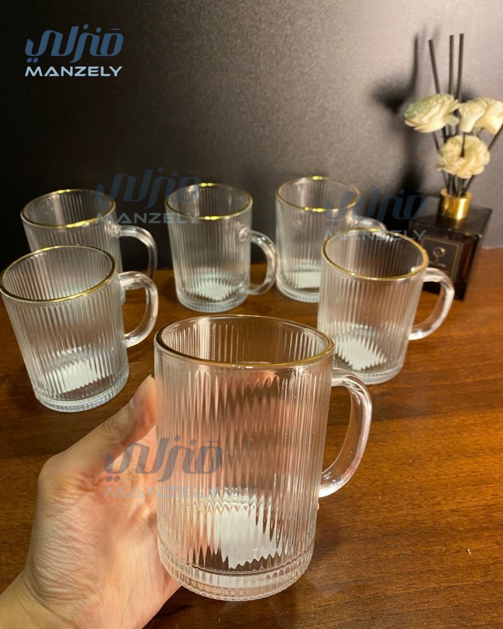 مج كابتشينو مضلع إطار جولد