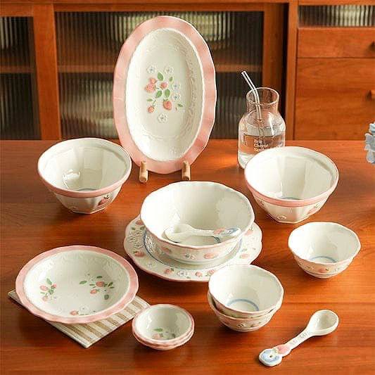 طقم عشاء مستورد 12 قطعه