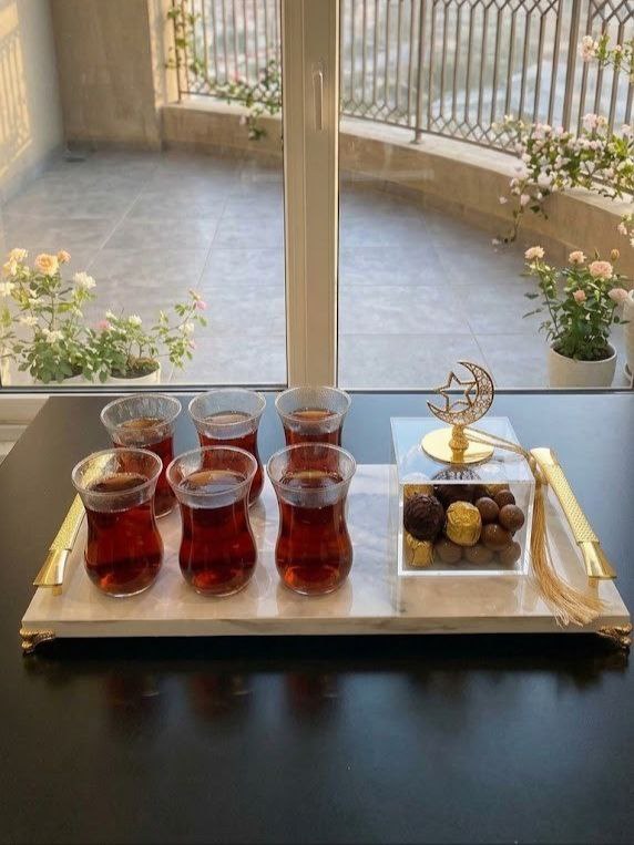 طقم ضيافه شاى بصينيه رخامي 8 قطع