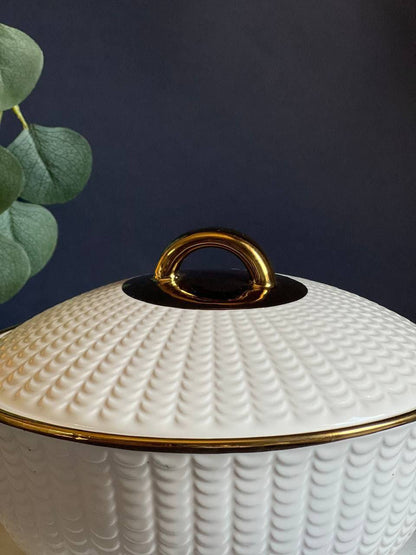 طاجن بورسلين حرارى مستورد بحواف جولد